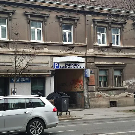 Apartment Logo 5 Min Walk To Main Square *